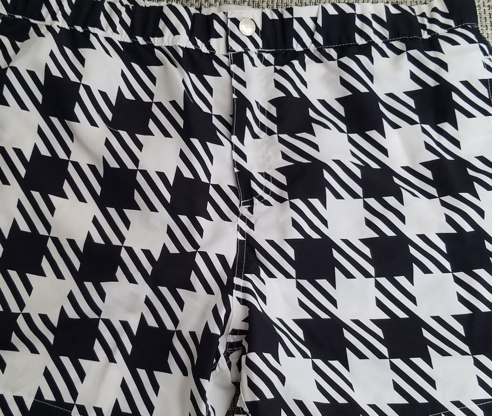 New Men's "Solid & Striped" Weekend Short